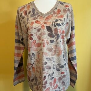 NWOT-Clotheshead lightweight knit top - M